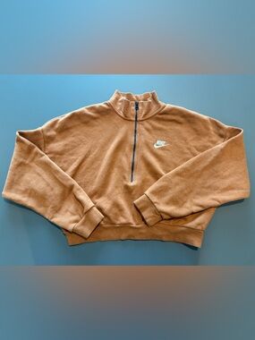 Nike Women’s Half-Zip Cropped Sweatshirt in camel